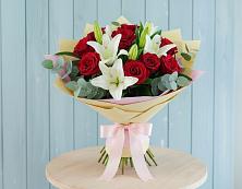 Букет цветов из:  Лилии и Розы #REPLACE_PRED# Октябрьский Тульская область