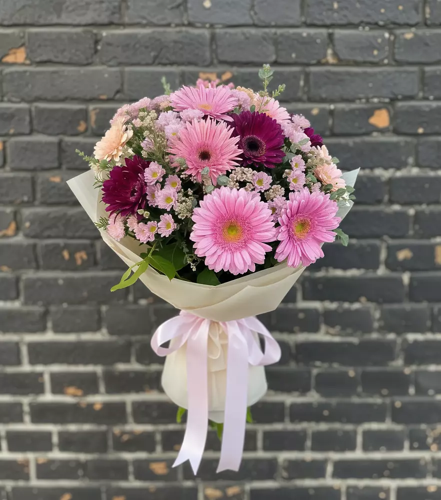 Букет цветов из: Герберы и Хризантемы в Октябрьский Тульская область