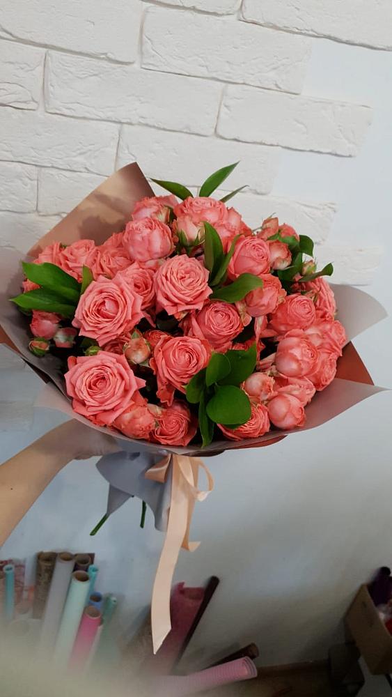 Букет цветов из: Розы в Октябрьский Тульская область