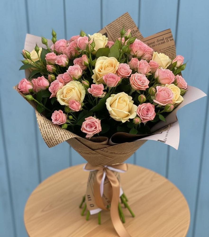 Букет цветов из: Розы в Октябрьский Тульская область