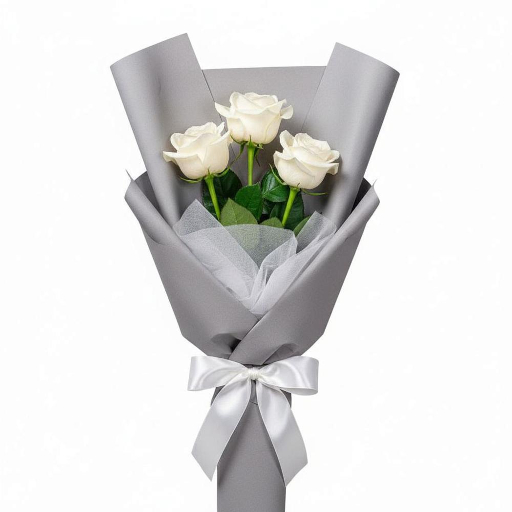 Букет 3 белые розы в Октябрьский Тульская область