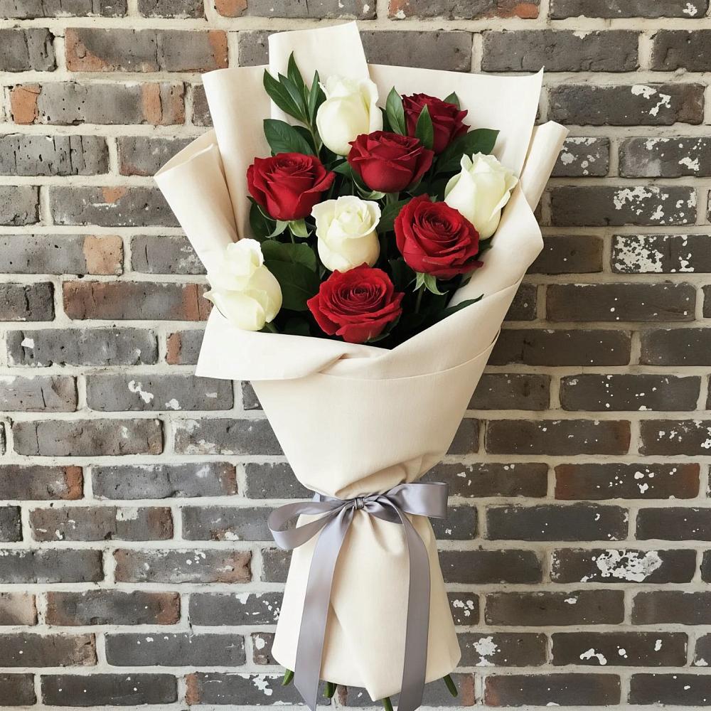 Букет цветов из: Розы в Октябрьский Тульская область