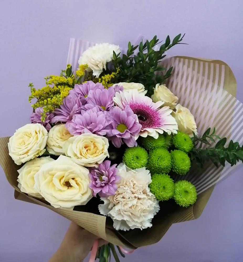 Букет цветов из: Хризантемы, Розы, Гвоздики и Герберы в Октябрьский Тульская область