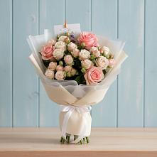 Букет цветов из:  Розы в Октябрьский Тульская область