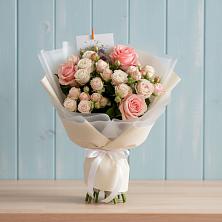 Букет цветов из:  Розы в Октябрьский Тульская область