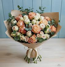 Букет цветов из:  Альстромерии и Розы в Октябрьский Тульская область