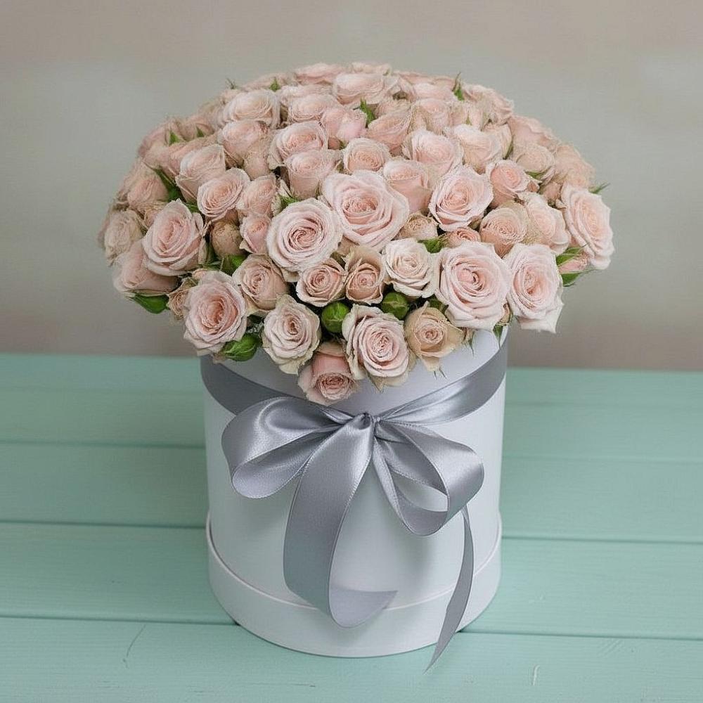 Цветочная композиция из Розы в шляпной коробке в Октябрьский Тульская область